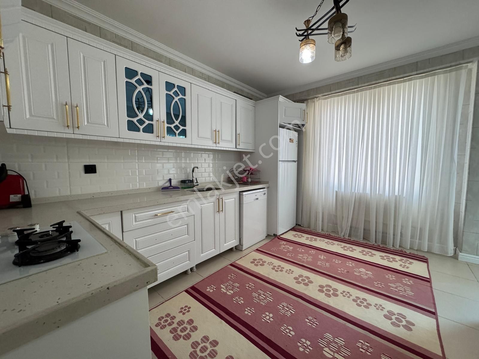 Şenevler Ptt Şubesi Cadde Üzerinde Harika Konumlu 4+1 - Görsel 8