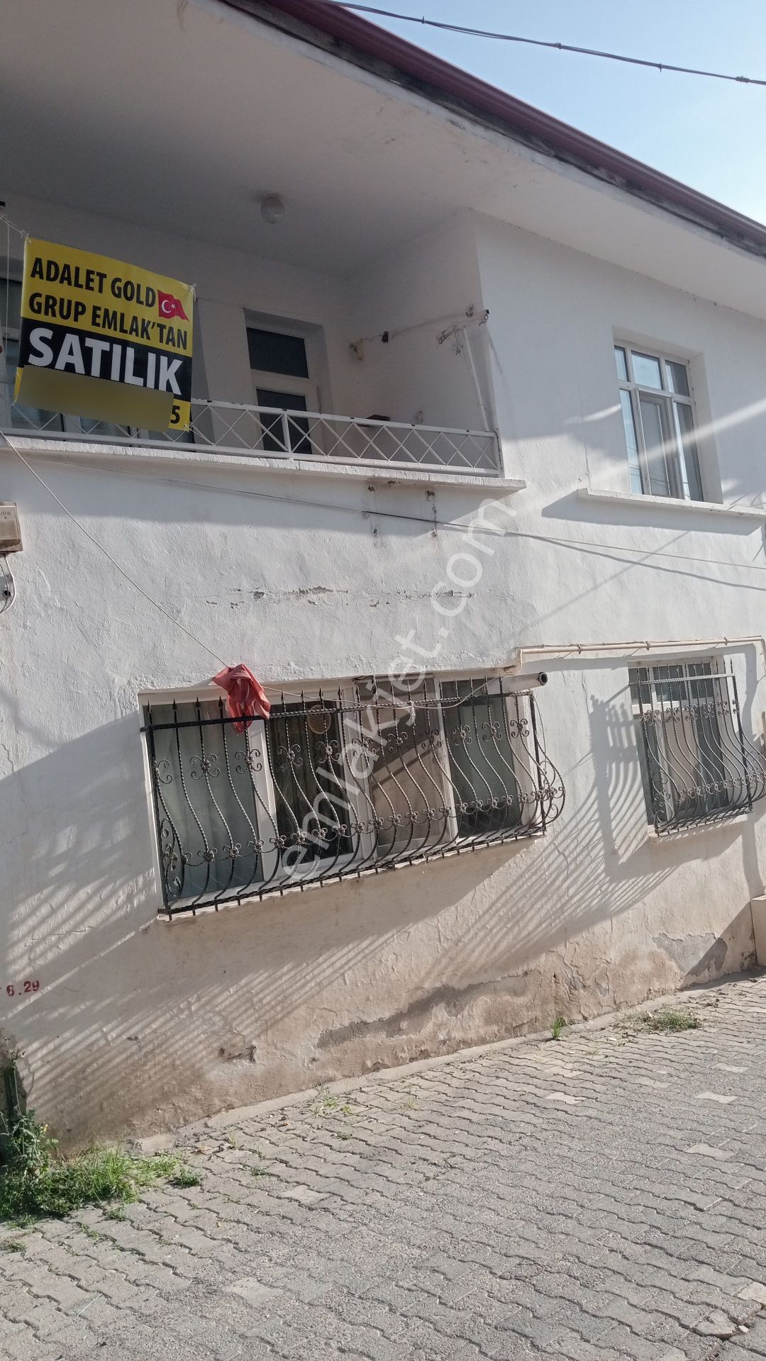 Adalet Gold Group Emlak'tan Satılık Daire Müstakil Doğalgazlı İki Katlı