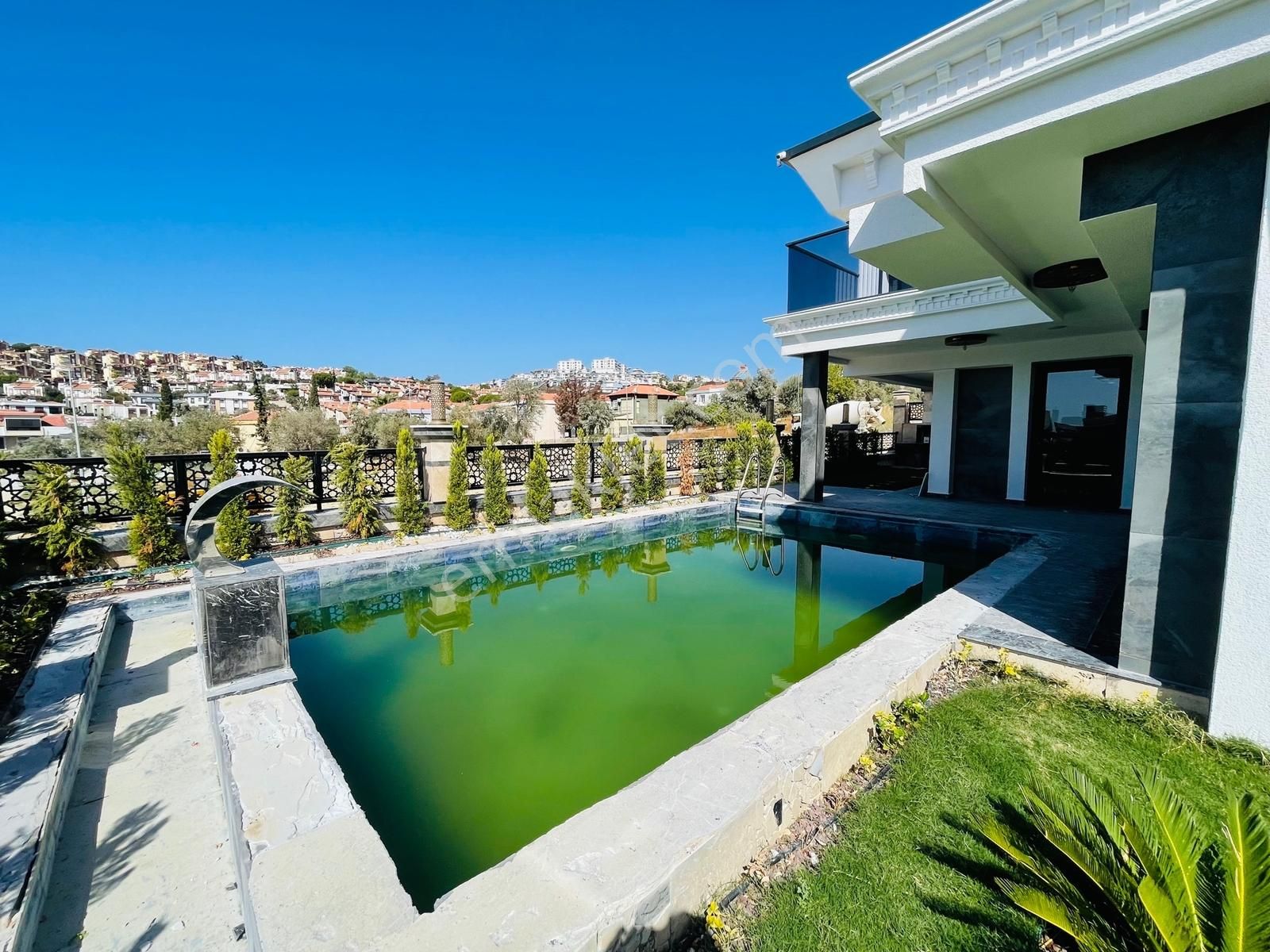 Geceyi Aydınlatan Satılık Villa - Görsel 22