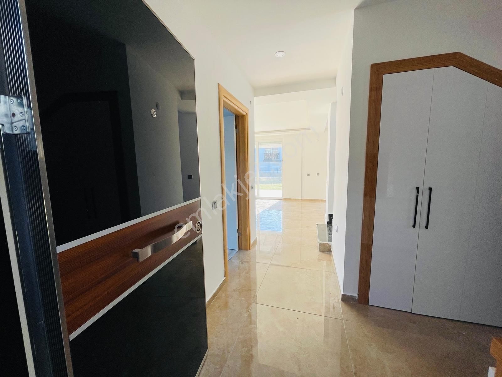 Bu Fiyata Böyle Bir Villa İmkansız! Kuşadası Satılık Müstakil Ev - Görsel 13