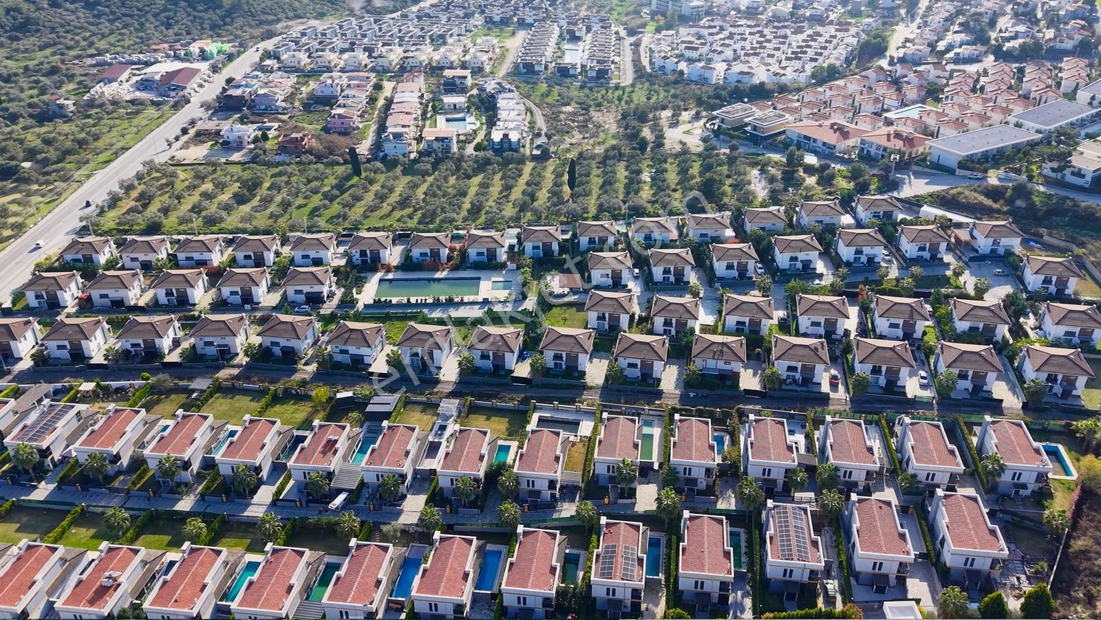 Bu Fiyata Böyle Bir Villa İmkansız! Kuşadası Satılık Müstakil Ev - Görsel 34