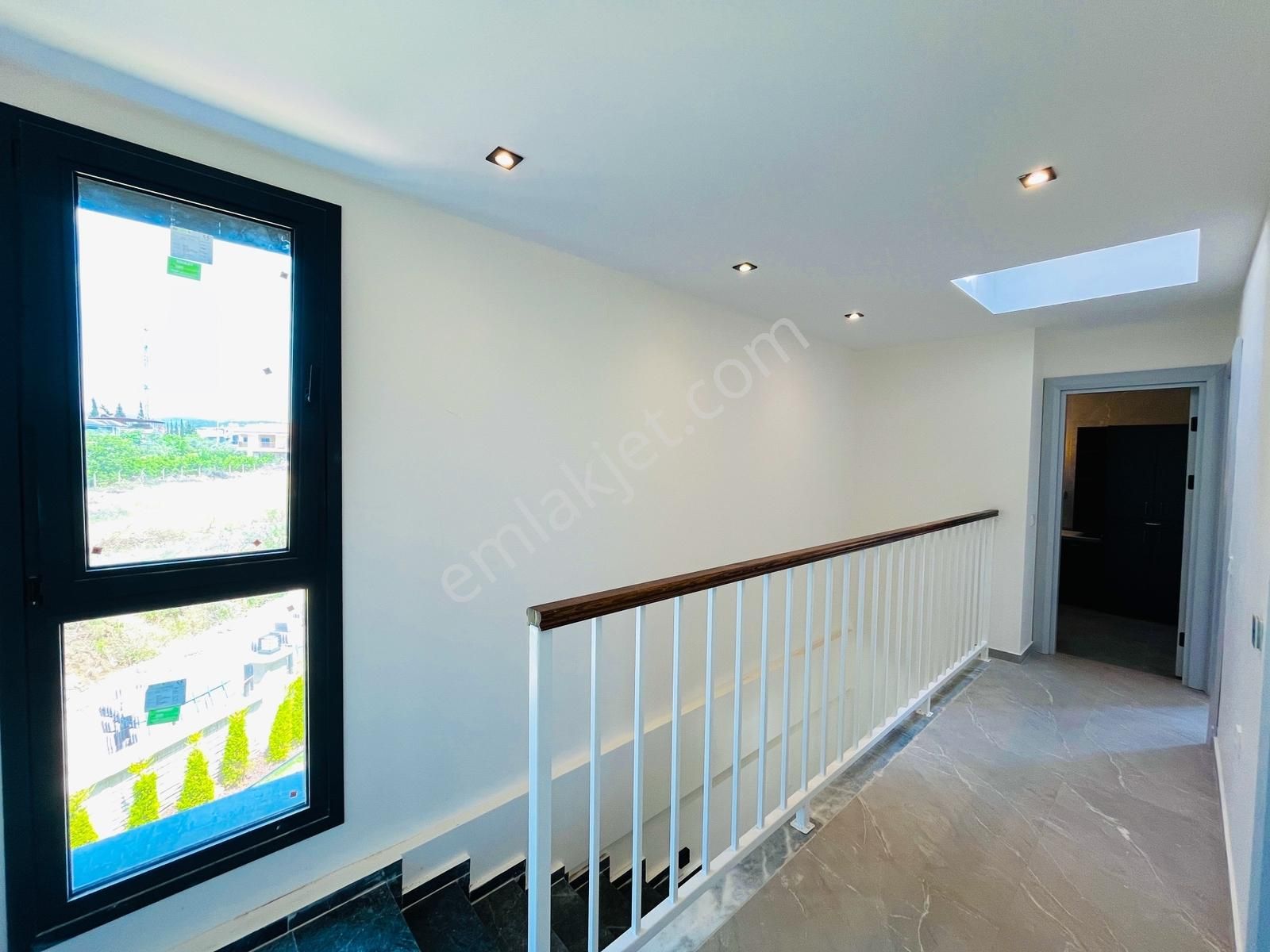 Kuşadası Davutlarda Oksijeni Bol Satılık Müstakil Villa - Görsel 20