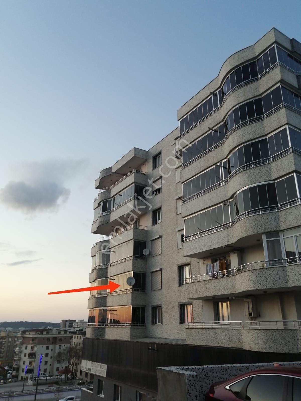 Yenimahalle Abdi İpekçi Caddesi Satılık 3+1 Daire
