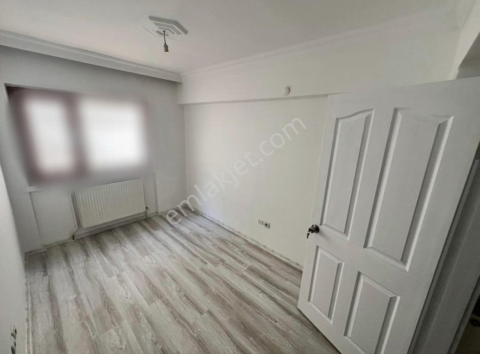 Natoyolu Cad. 1 Sokak Giriş Kat Cepheleri Açık Masrafsız 3+1!!! - Görsel 34