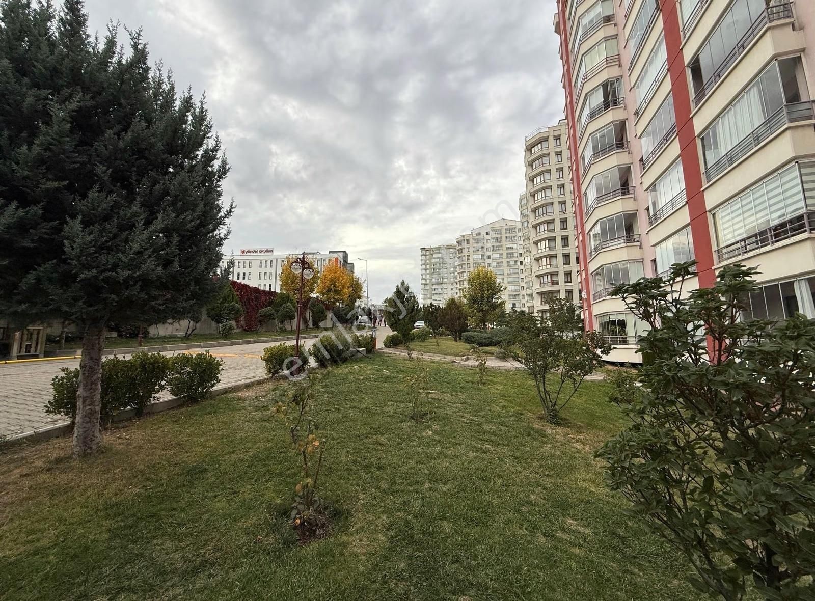 Nata Vega Dibi Güvenlikli Sitede Yüksek Kat Krediye Uygun 3+1!!! - Görsel 34