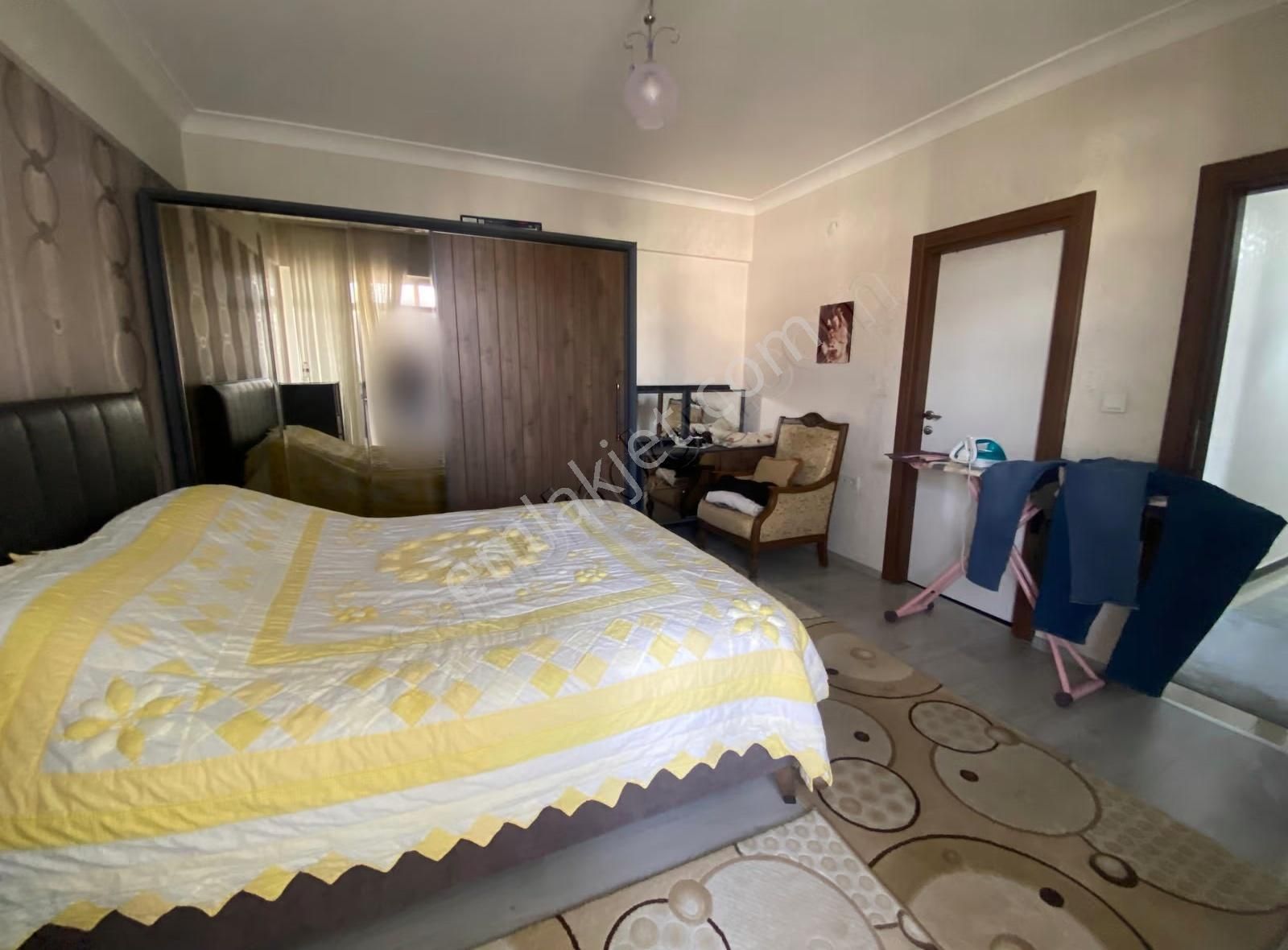 Acil Satılık! Ege'de Full Yapılı 3+1 Ön Cephe Çift Bloklu Sitede - Görsel 32