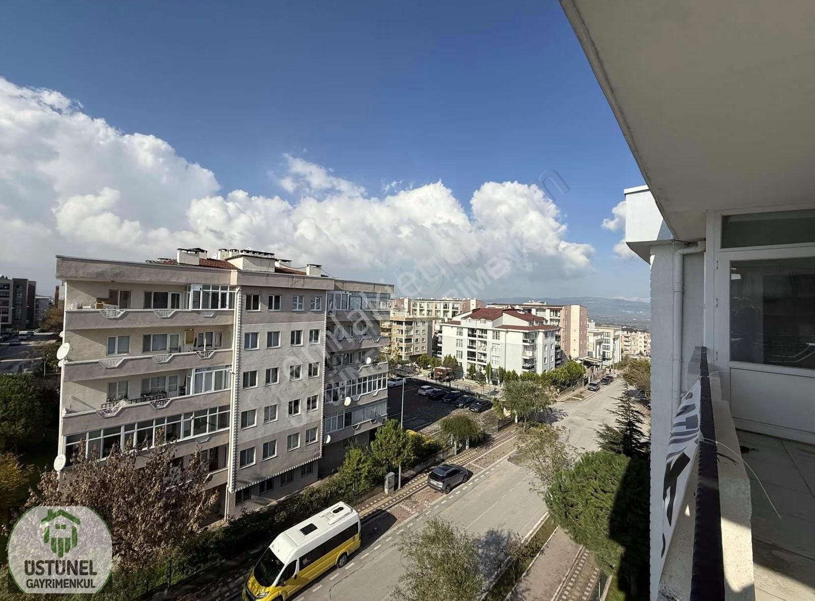 Üstünel'den Dumlupınarda Aile Sitesinde Geniş 3+1 Satılık Daire - Görsel 13