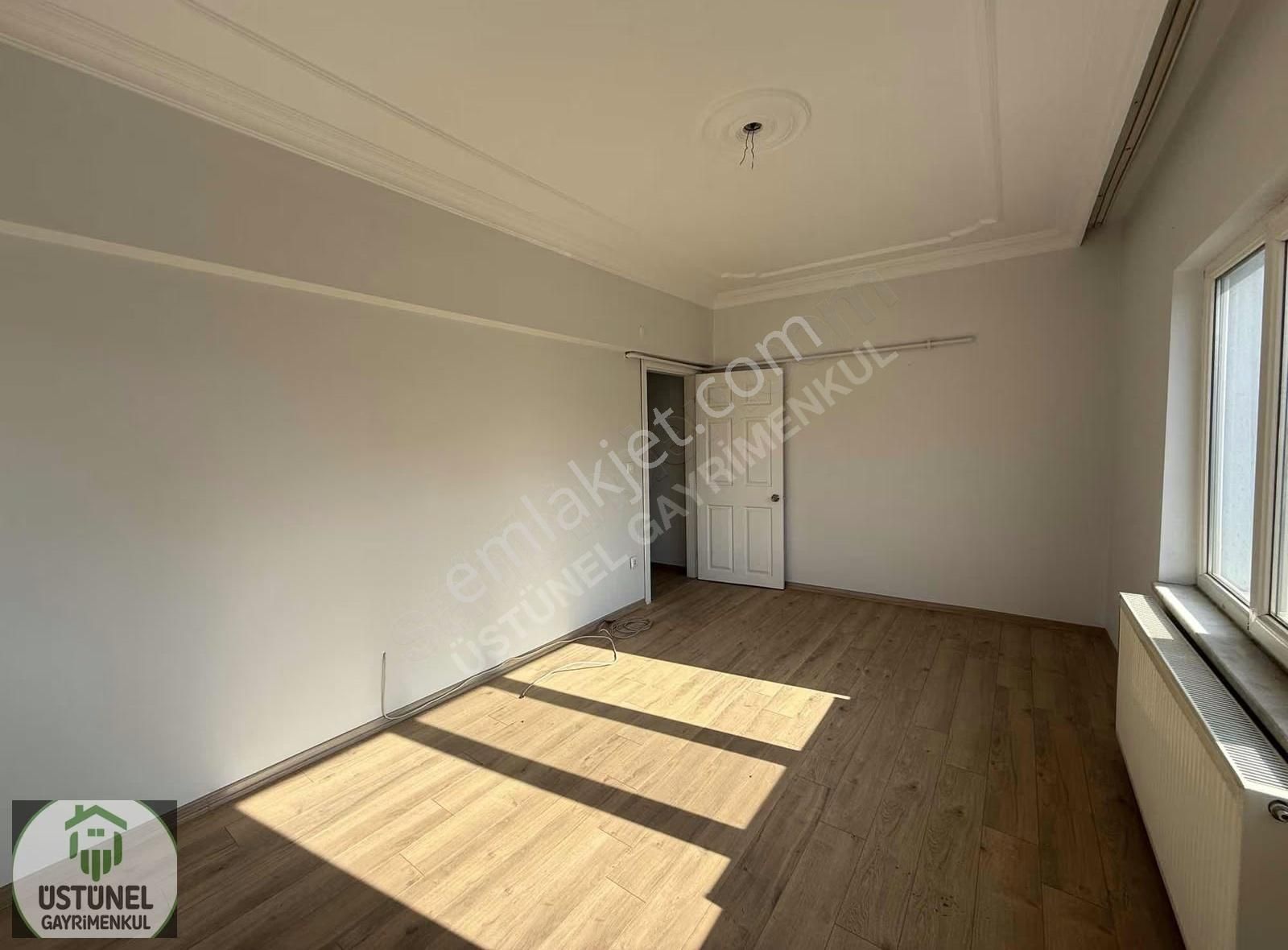 Üstünel'den Dumlupınarda Aile Sitesinde Geniş 3+1 Satılık Daire - Görsel 4