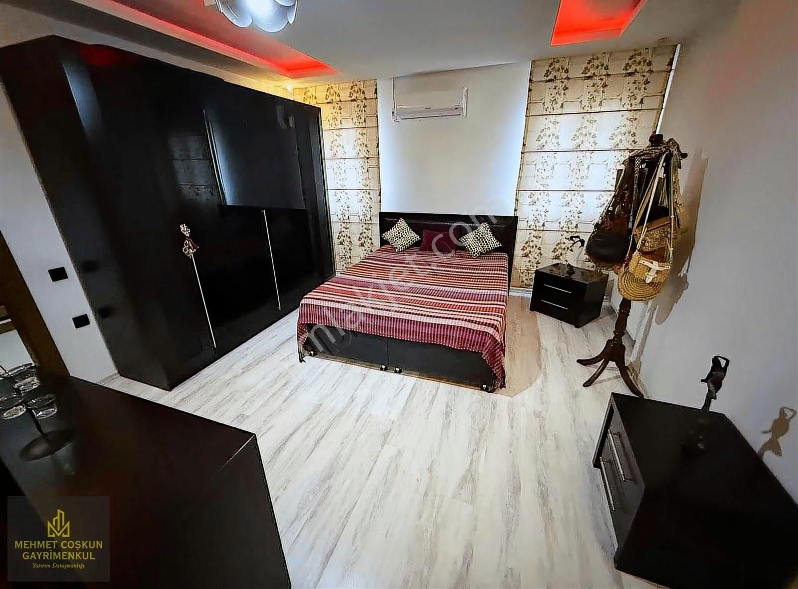 Gürselpaşada Begoviçe 2.parsel Geniş Lüks Satılık 4+1 Daire - Görsel 26