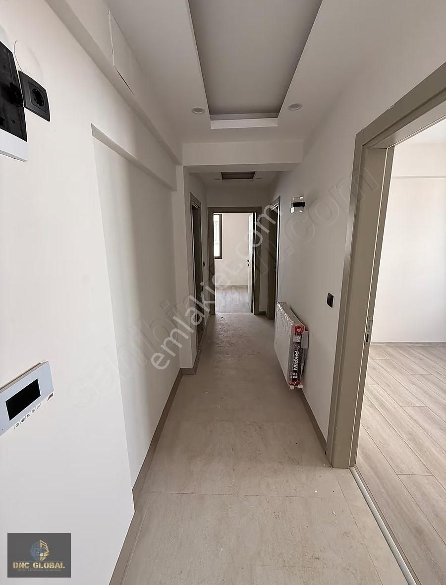 Manisa Muradiye Mah. Satılık 3+1 90m² Daire - Görsel 11