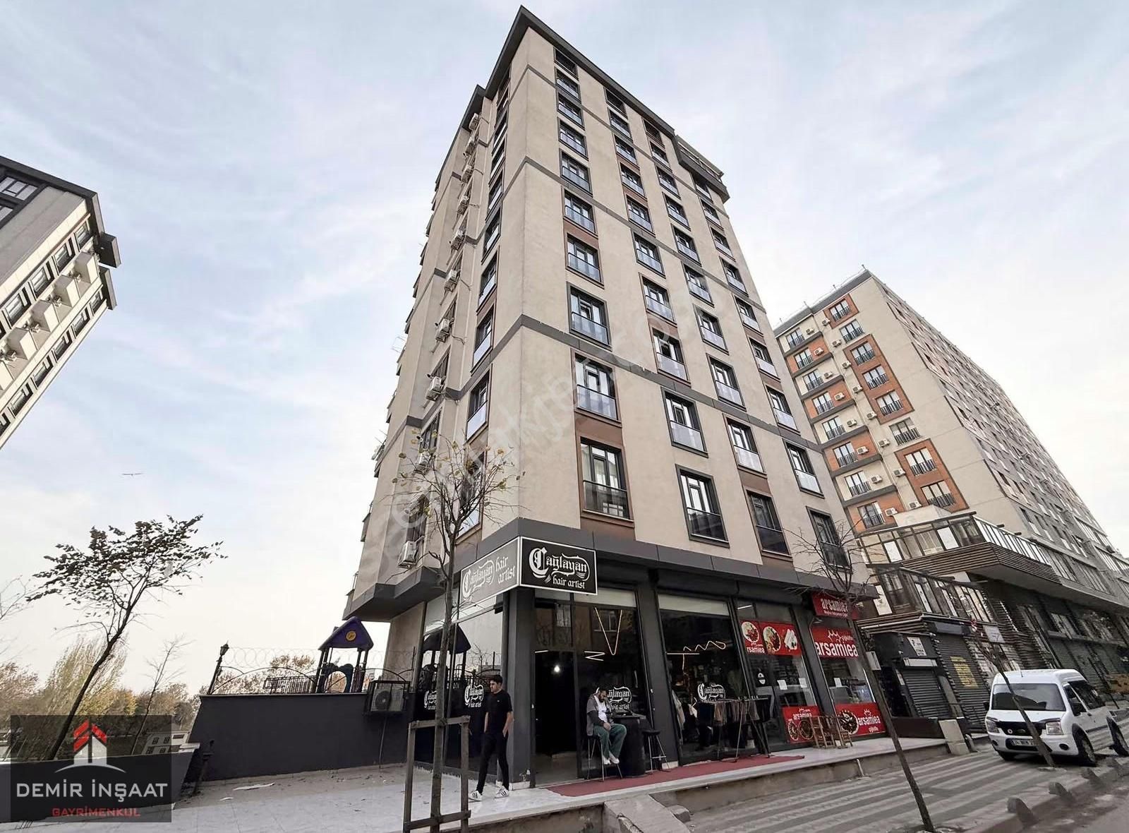 Demir İnşaat Cebeci Mh Site İçerisinde Otoparklı 2+1 8.kat Daire - Görsel 33