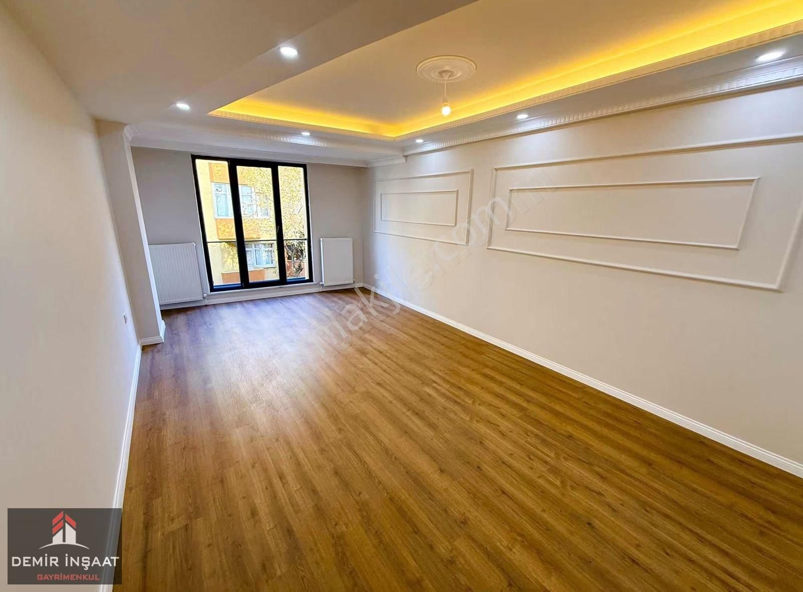 Demir İnşaat Sıfır Ultra Lüx Tranway Dibi Cadde Üzeri Daire