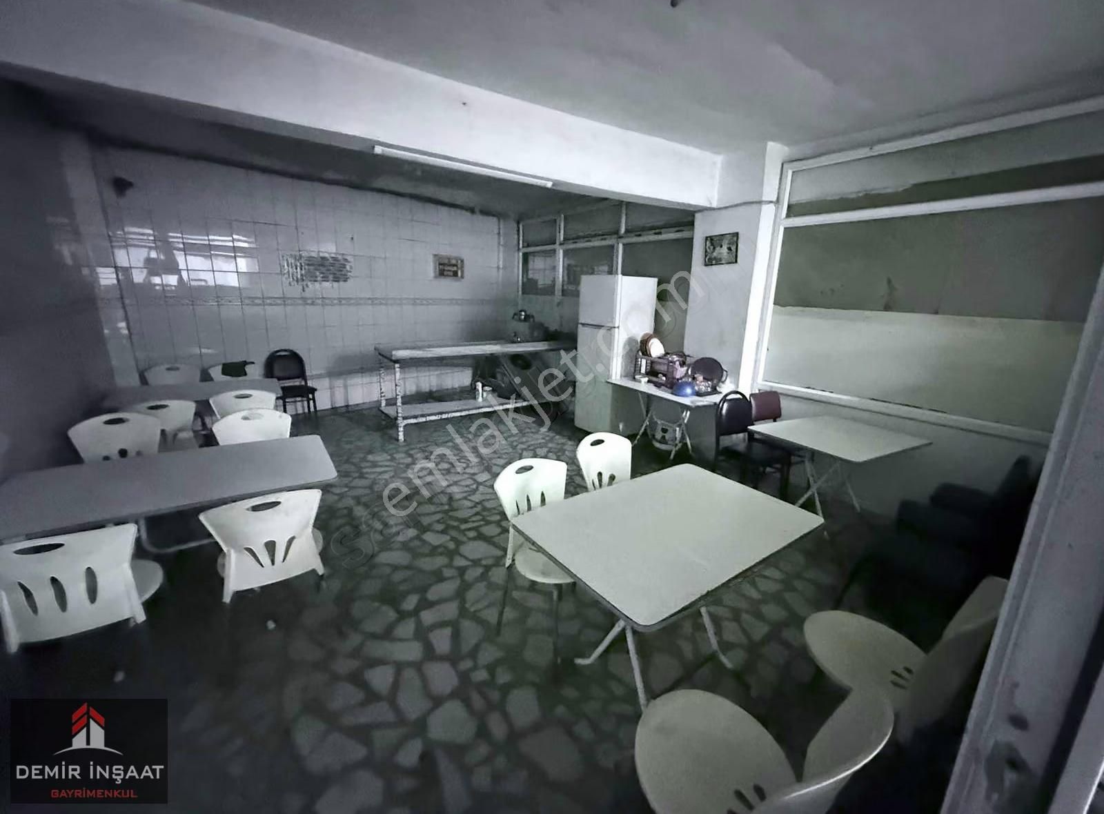 Demir İnşaattan 50.yılda Cadde Üzeri 500m2 Dükkan - Görsel 19