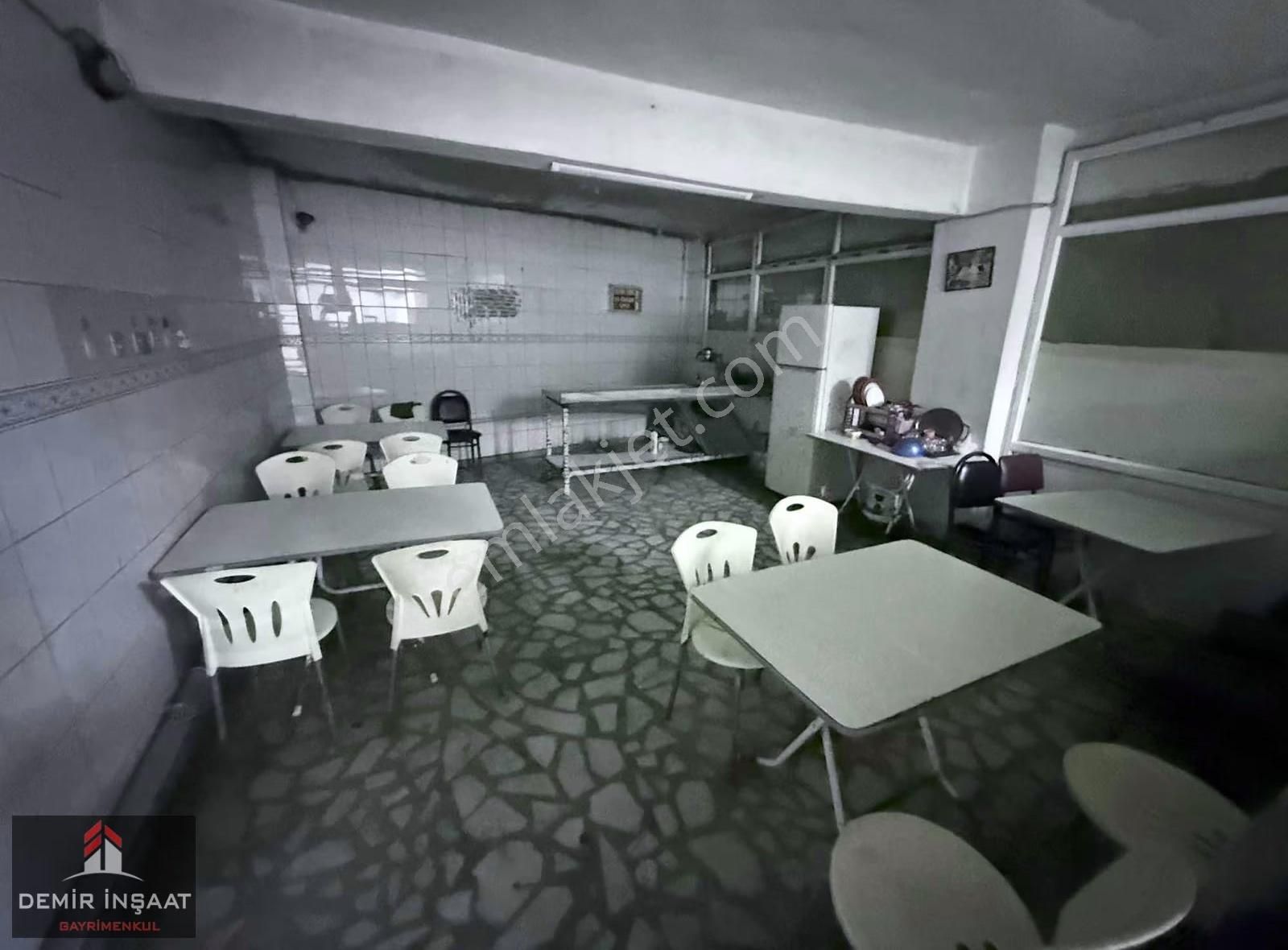 Demir İnşaattan 50.yılda Cadde Üzeri 500m2 Dükkan - Görsel 13