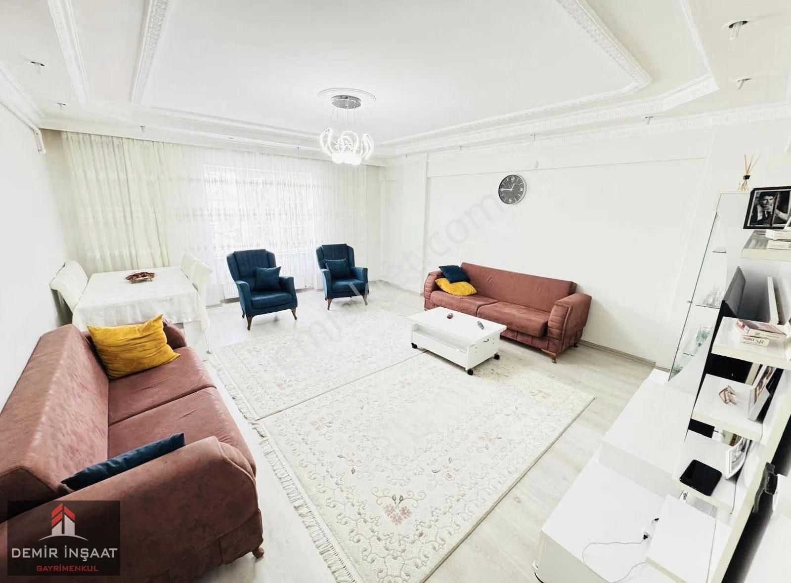 Demir İnşaat Ordu Cad.cephe Kullanışlı Geniş Satılık 3+1 145m2