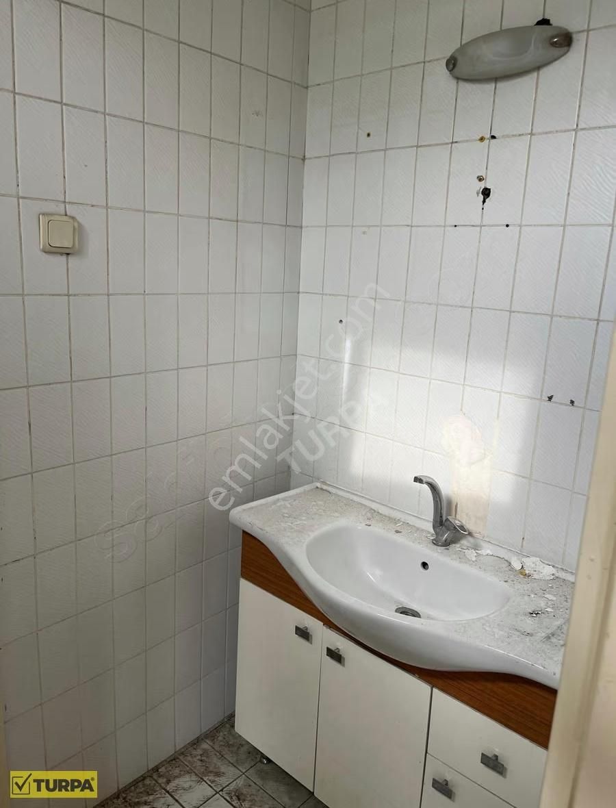 İzmir Altındağ Mtk İş Merkezinde Kiralık İş Yeri - Görsel 11