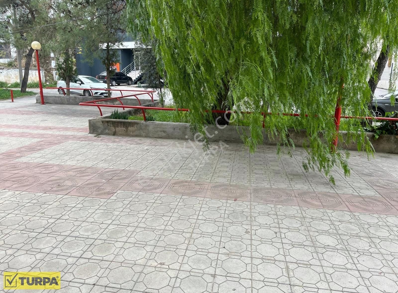 İzmir Altındağ Mtk İş Merkezinde Kiralık İş Yeri - Görsel 5