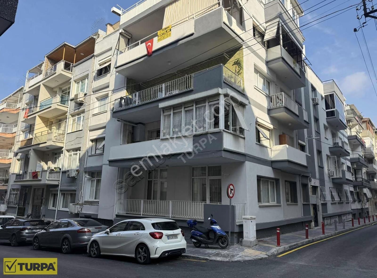 İzmir Konak Murat Reis Mahallesi Satılık 3+1 Daire