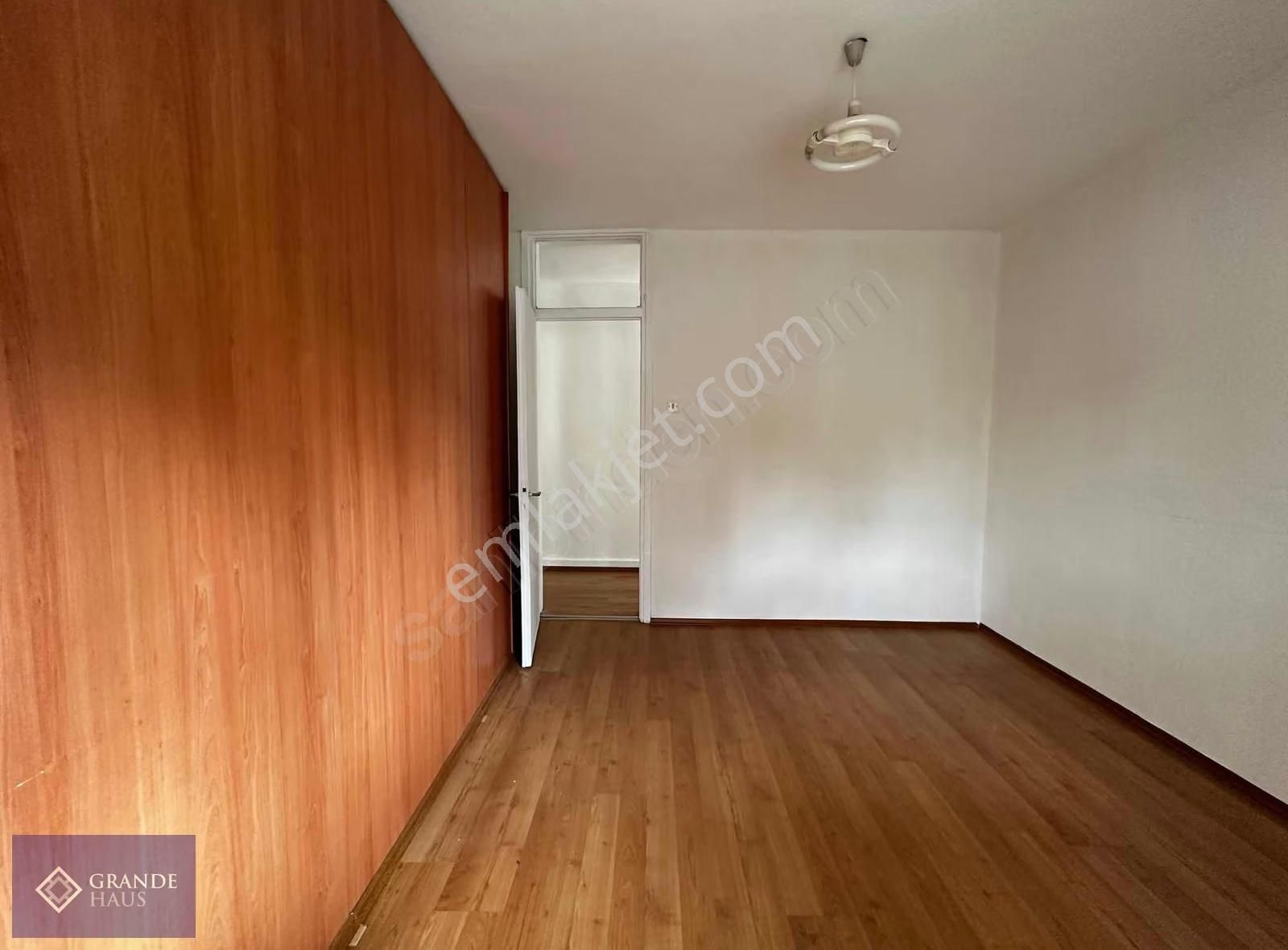 Üçgen Mah. Katta, Ayrı Mutfaklı, Asansörlü 2+1 Kiralık Daire - Görsel 19