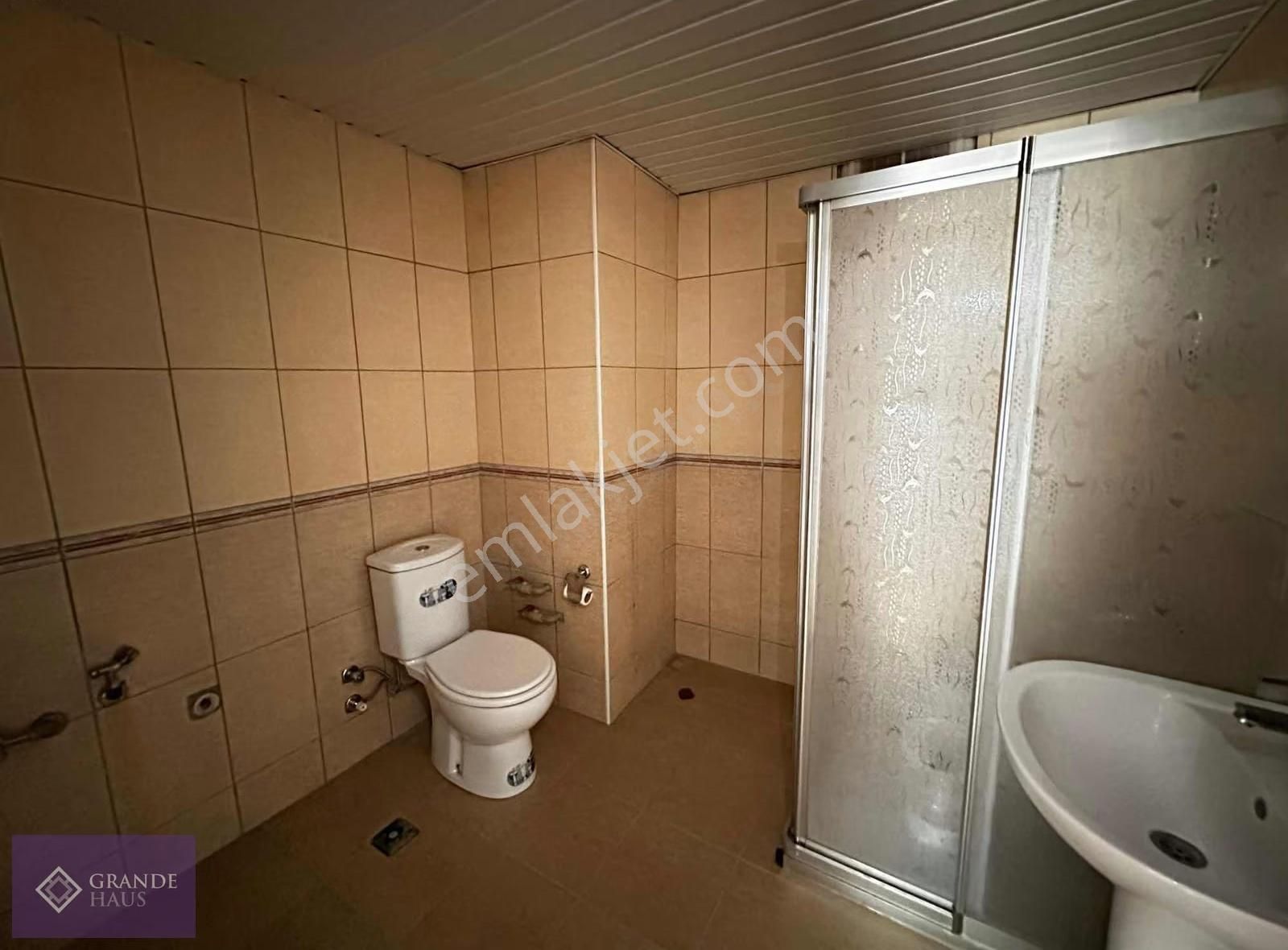 Üçgen Mah. Katta, Ayrı Mutfaklı, Asansörlü 2+1 Kiralık Daire - Görsel 18