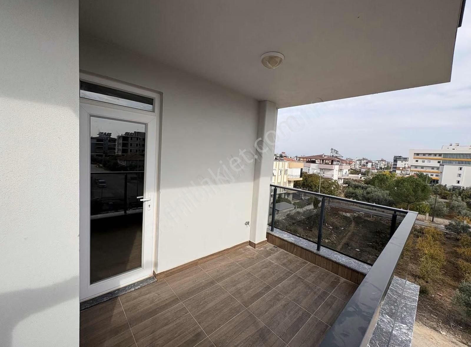 Yeniköy Mahallesinde 3+1 Kiralık Daire - Görsel 19