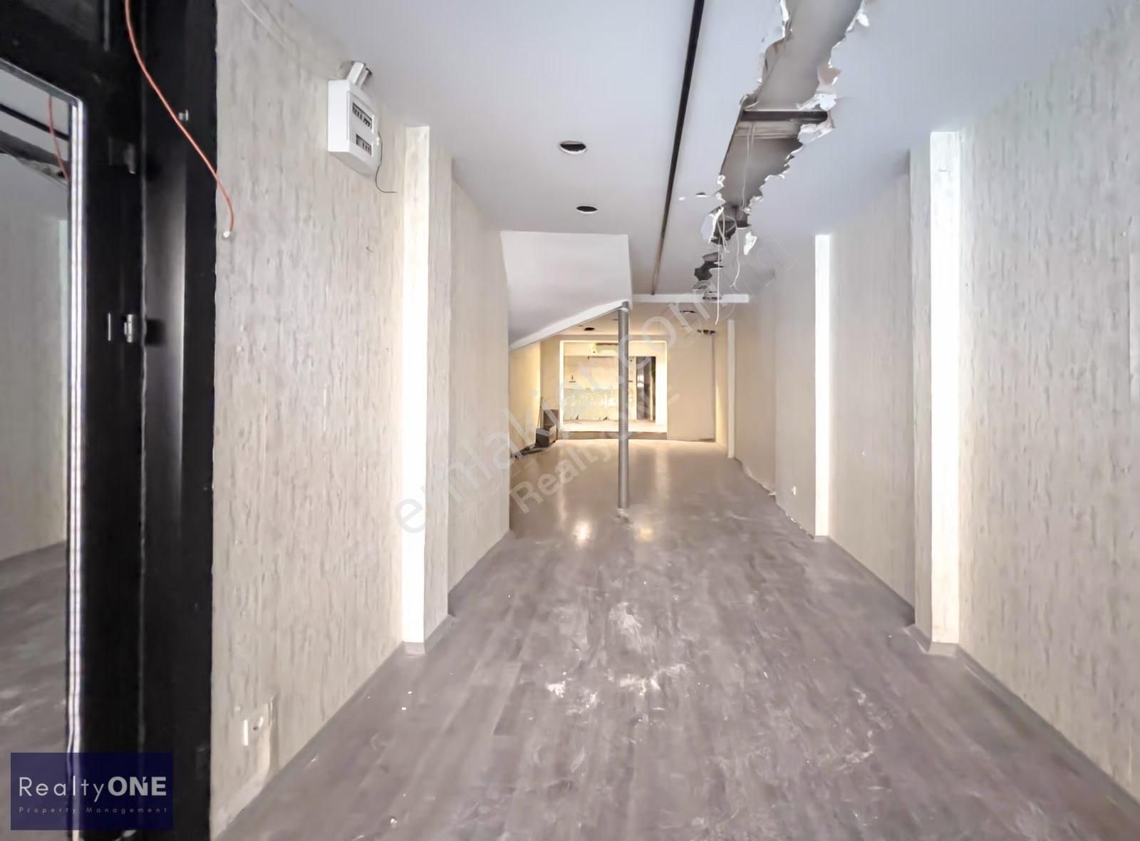 R-one Beyoğlu İstiklal Dibi Süper Konum 75m2 Kiralık Dükkan-eng - Görsel 23