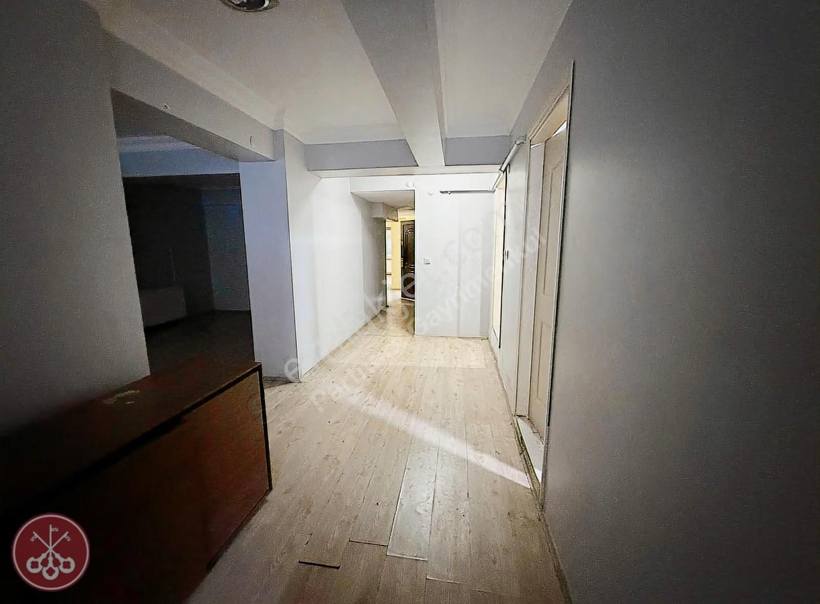 İstanbul Kasımpaşa Bahriye Caddesi Üzerinde Kiralık 1+1 İş Yeri - Görsel 16