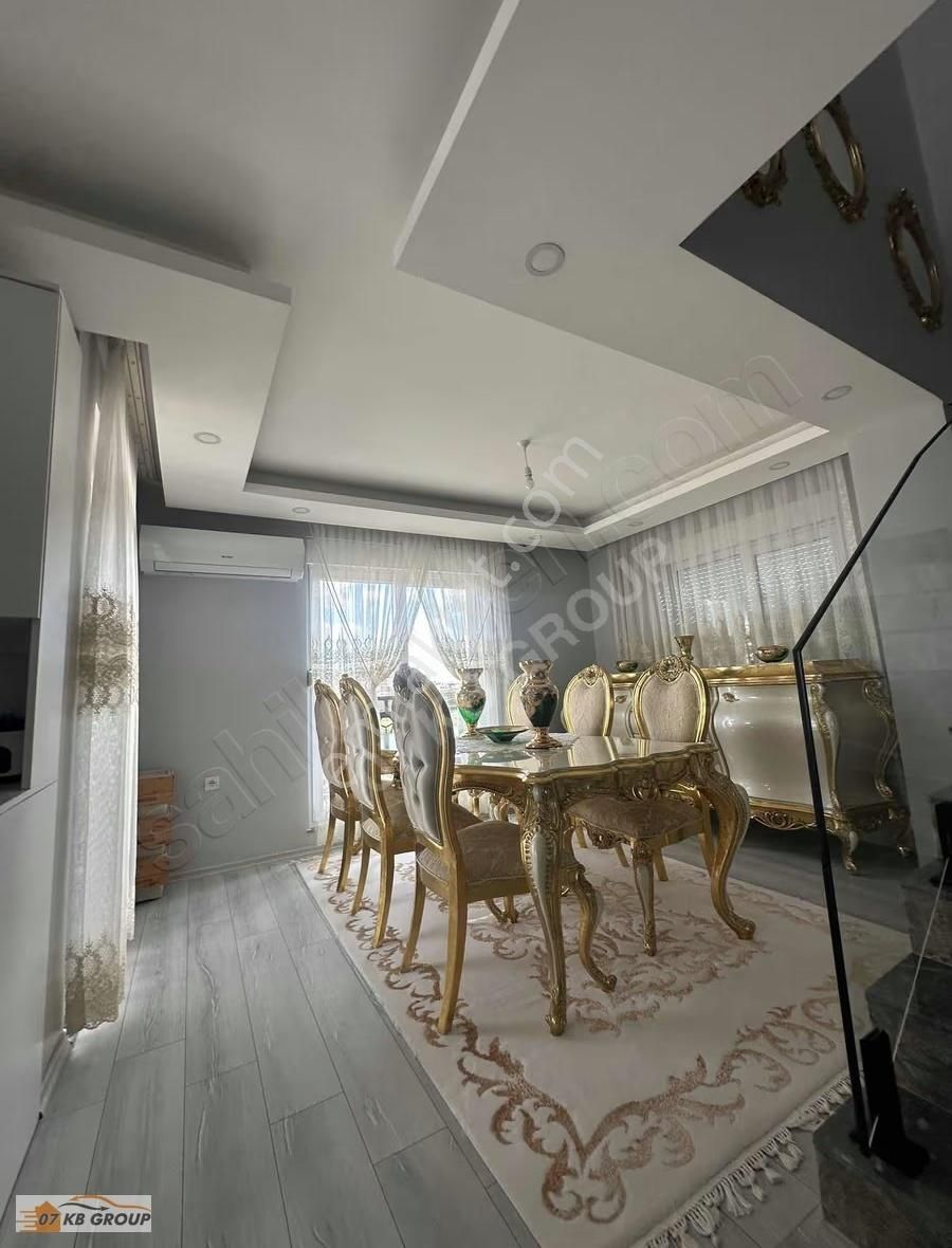 07kb Emlak'tan Yeniköyde 4+2 Asansörlü Geniş Dubleks Daire - Görsel 17