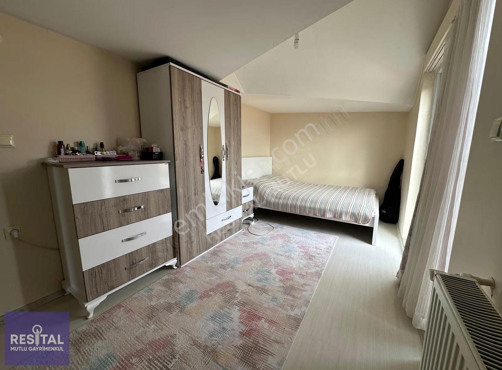 Rs Mutlu Demirtaş Cumhuriyet Geniş 4+1 Satılık Fırsat Daire - Görsel 14