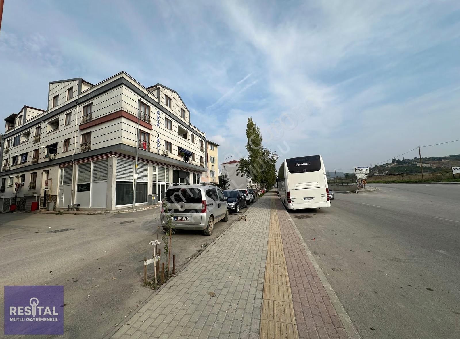 Rs Mutlu Demirtaş Barbaros Baraj Yolunda Geniş 3+1 Satılık Daire - Görsel 24