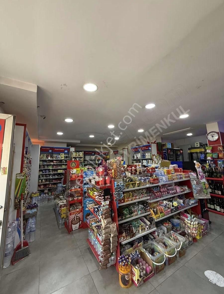 Avcılarda Denizköşklerde Köşe Konumlu Devren Tekel Bayi - Görsel 4