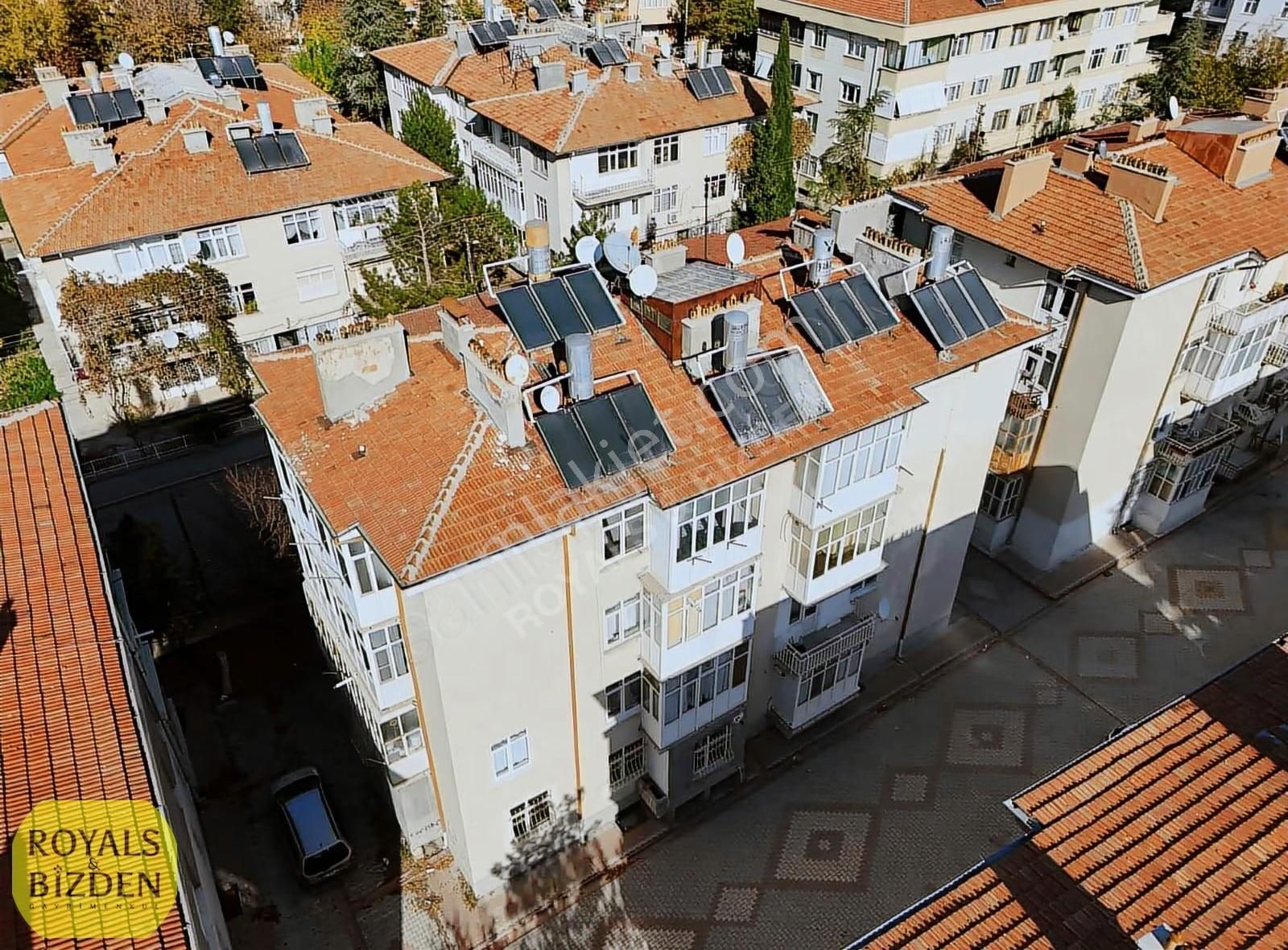 Meram Aşkan Mah. ''yaka Caddesine 200 Metre Mesafede 3+1 Daire'' - Görsel 6