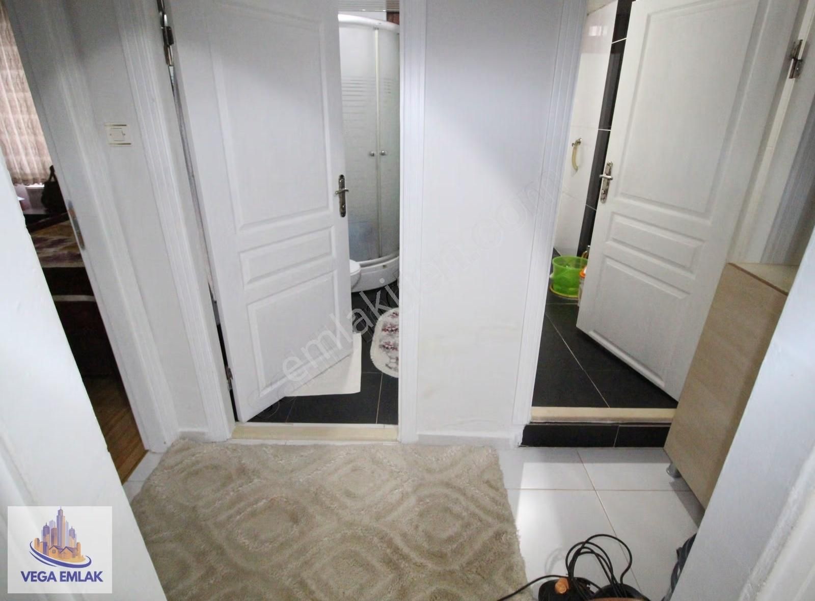 Vega Emlak'tan Altınpark Otobüs Son Durak Yakını 3+1 Daire - Görsel 22