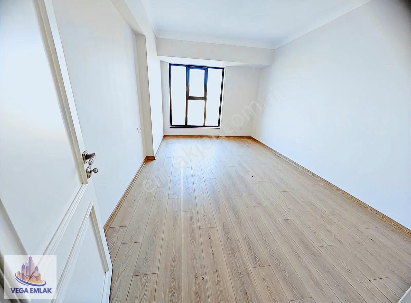 Vega Emlak'tan Vestra Protokol'de Full Yapılı Lüks Site Dairesi - Görsel 15