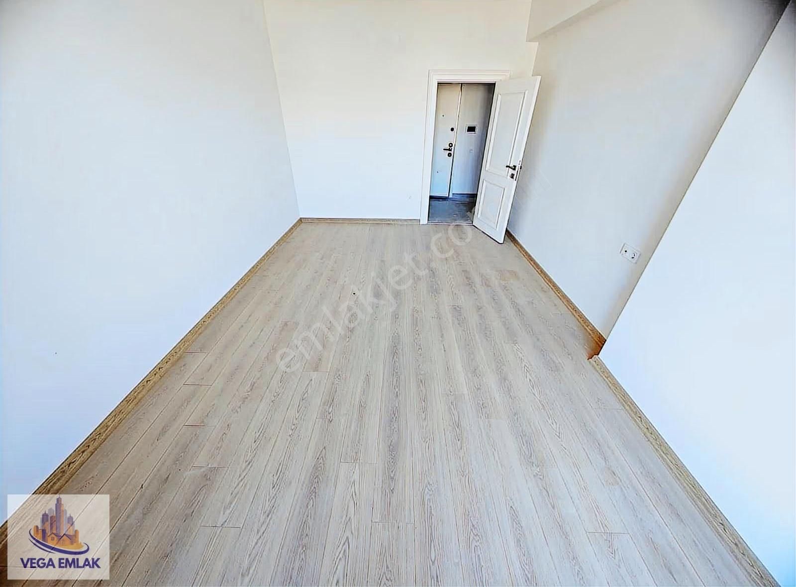 Vega Emlak'tan Vestra Protokol'de Full Yapılı Lüks Site Dairesi - Görsel 14