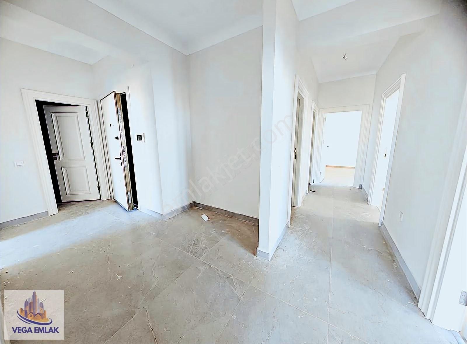 Vega Emlak'tan Vestra Protokol'de Full Yapılı Lüks Site Dairesi - Görsel 4