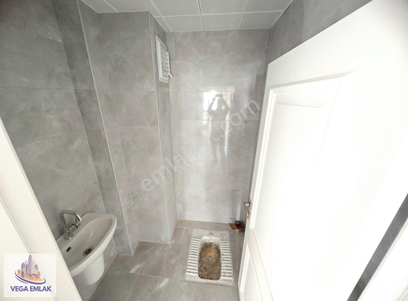 Vega Emlak'tan Vestra Protokolde Ön Cephe En Uygun Site Dairesi - Görsel 29