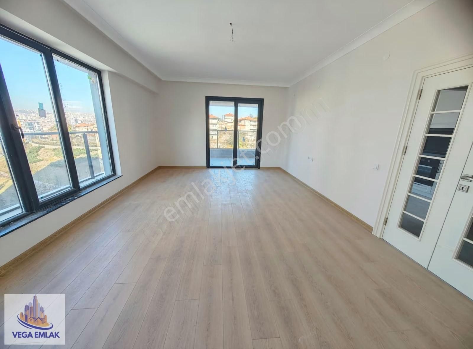 Vega Emlak'tan Vestra Protokolde Ön Cephe En Uygun Site Dairesi - Görsel 17