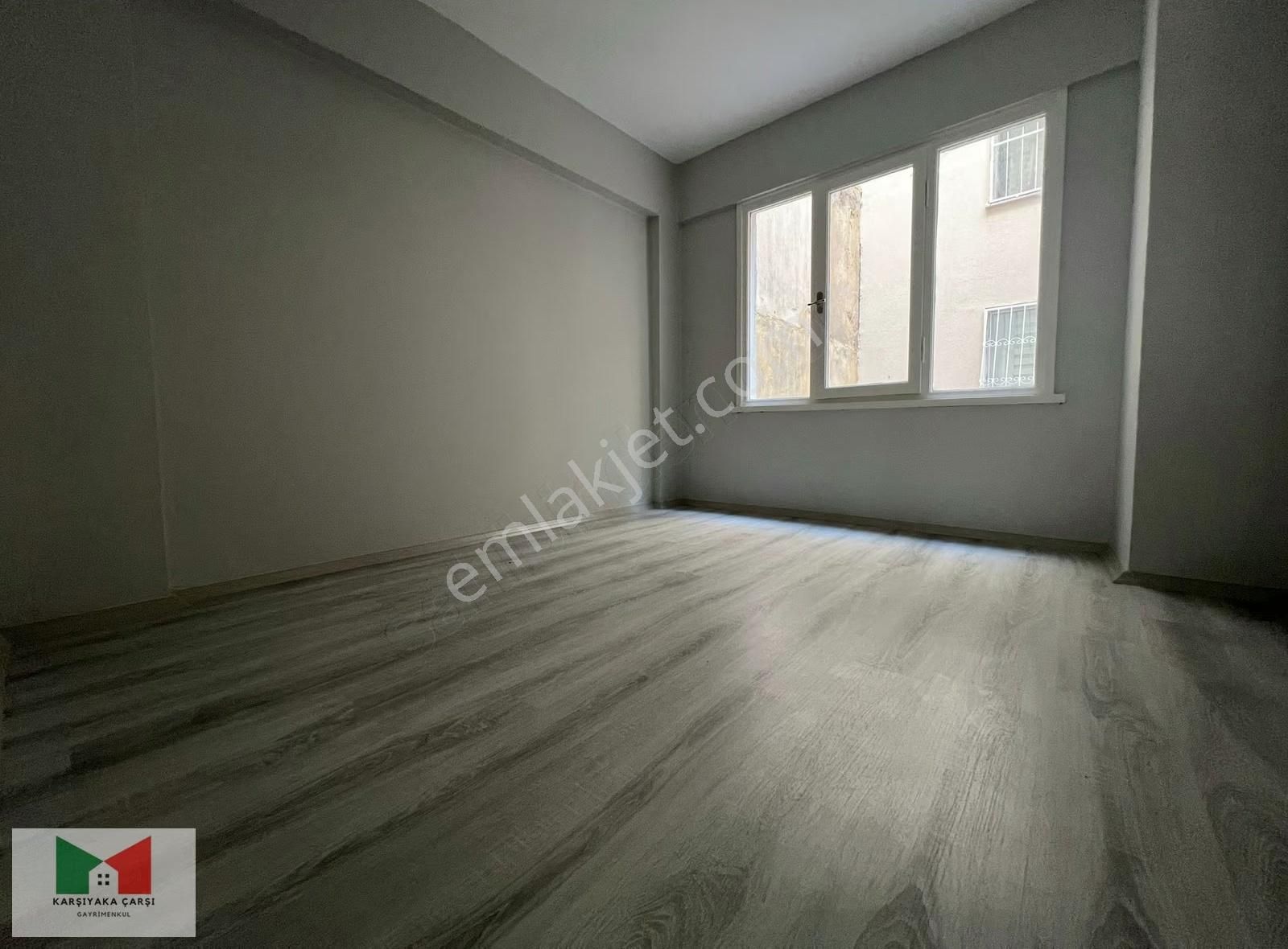 Karşıyaka İskele Yakını 3+1 Satılık Daire - Görsel 28