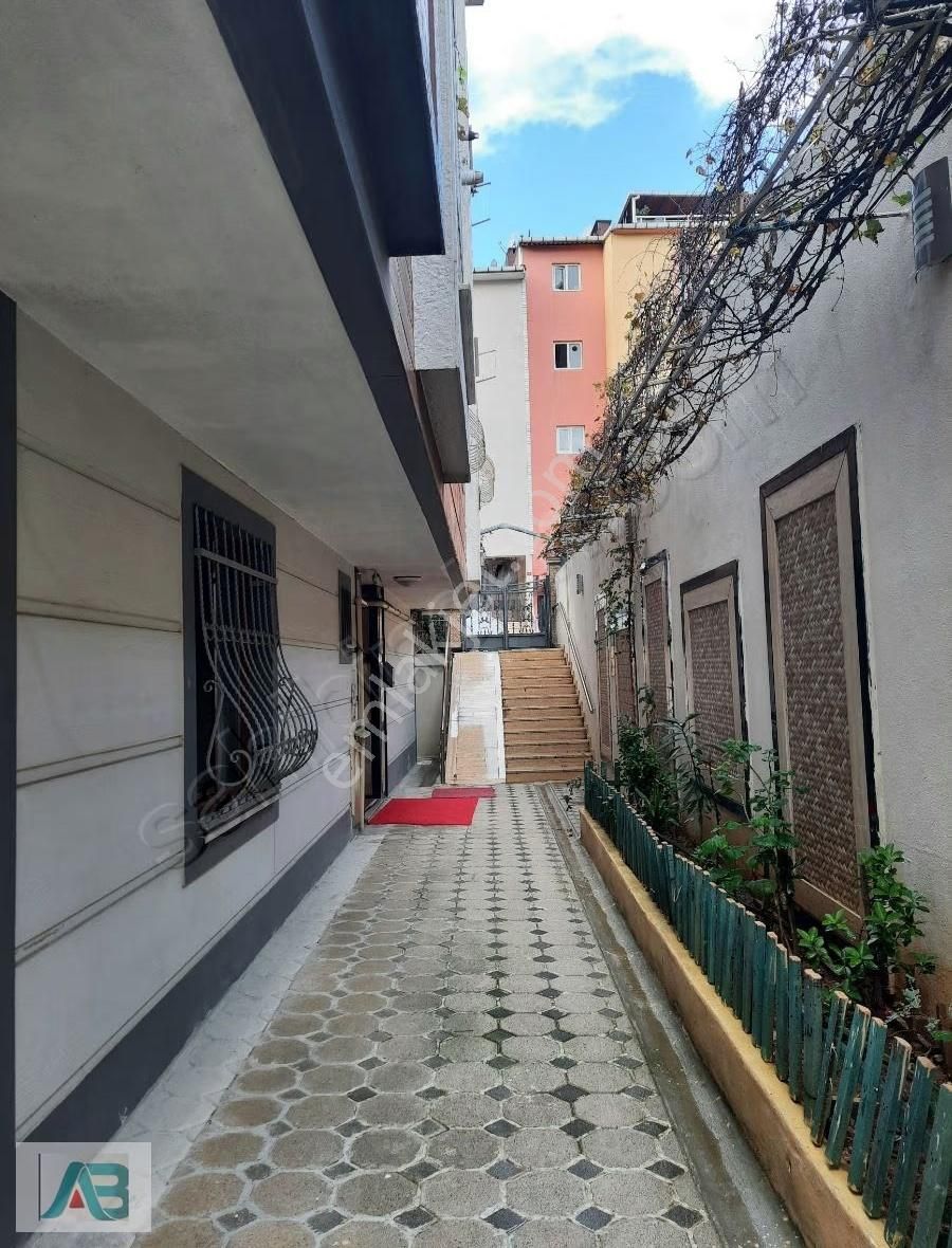 İstiklal Mah.atakenk Metro Durak Yanı Satılık 2+1 Daire - Görsel 3