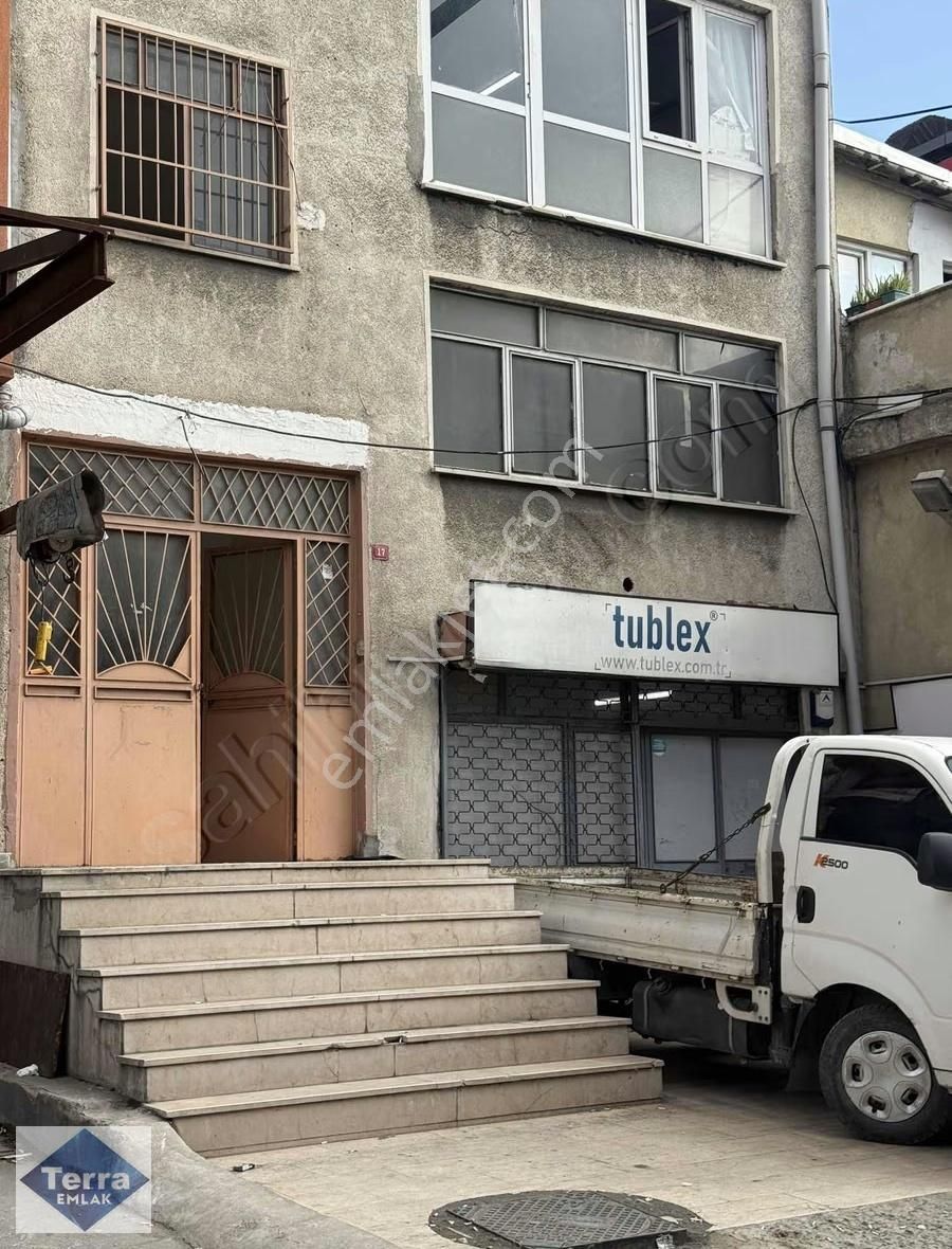 Eyyüp Topçular Çiftçi Ali Sokak 140 M2 Asma Katlı Kiralık İşyeri - Görsel 13
