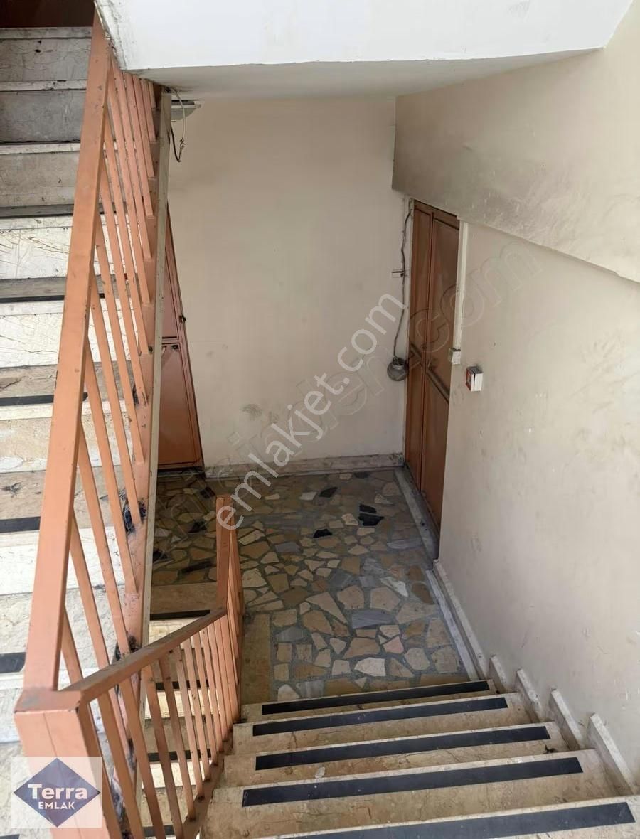 Eyyüp Topçular Çiftçi Ali Sokak 140 M2 Asma Katlı Kiralık İşyeri - Görsel 15