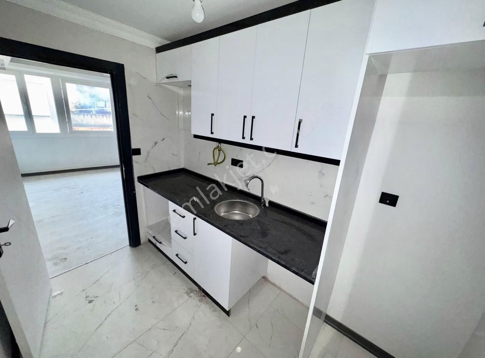 Buca İnönü De 2+0 Doğalgazlı Daire - Görsel 13