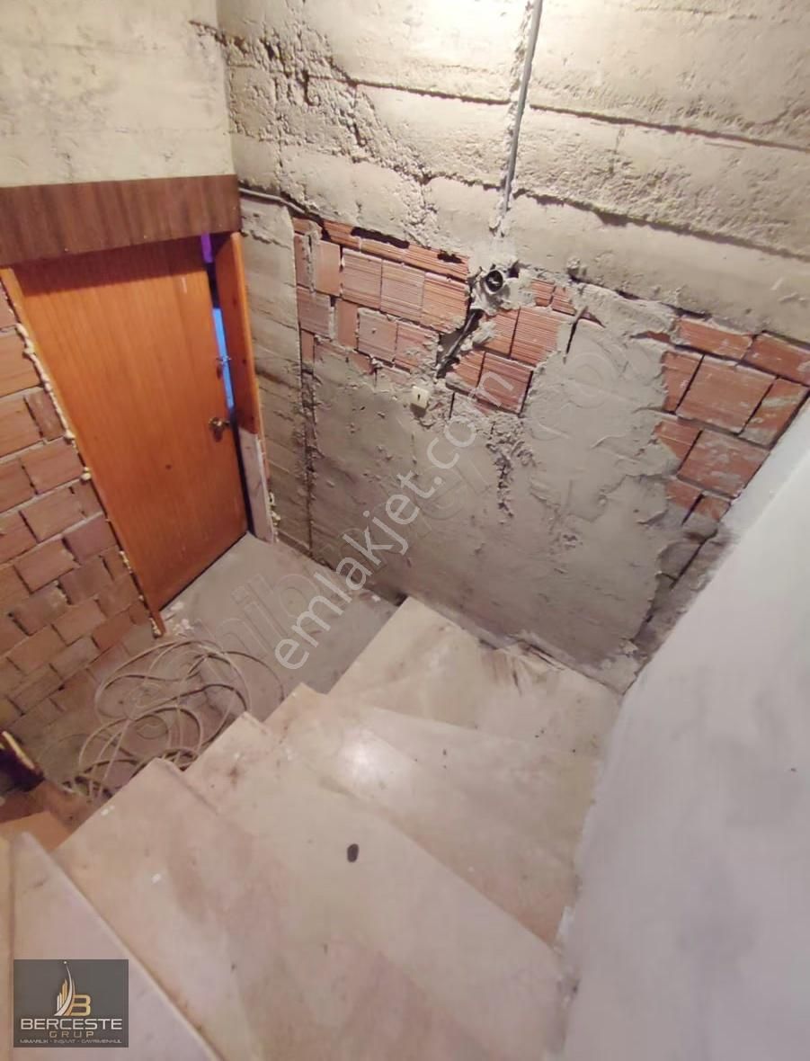 Berceste Grup/beşevler Konak'ta Merkezi Kiralık Depo - Görsel 3