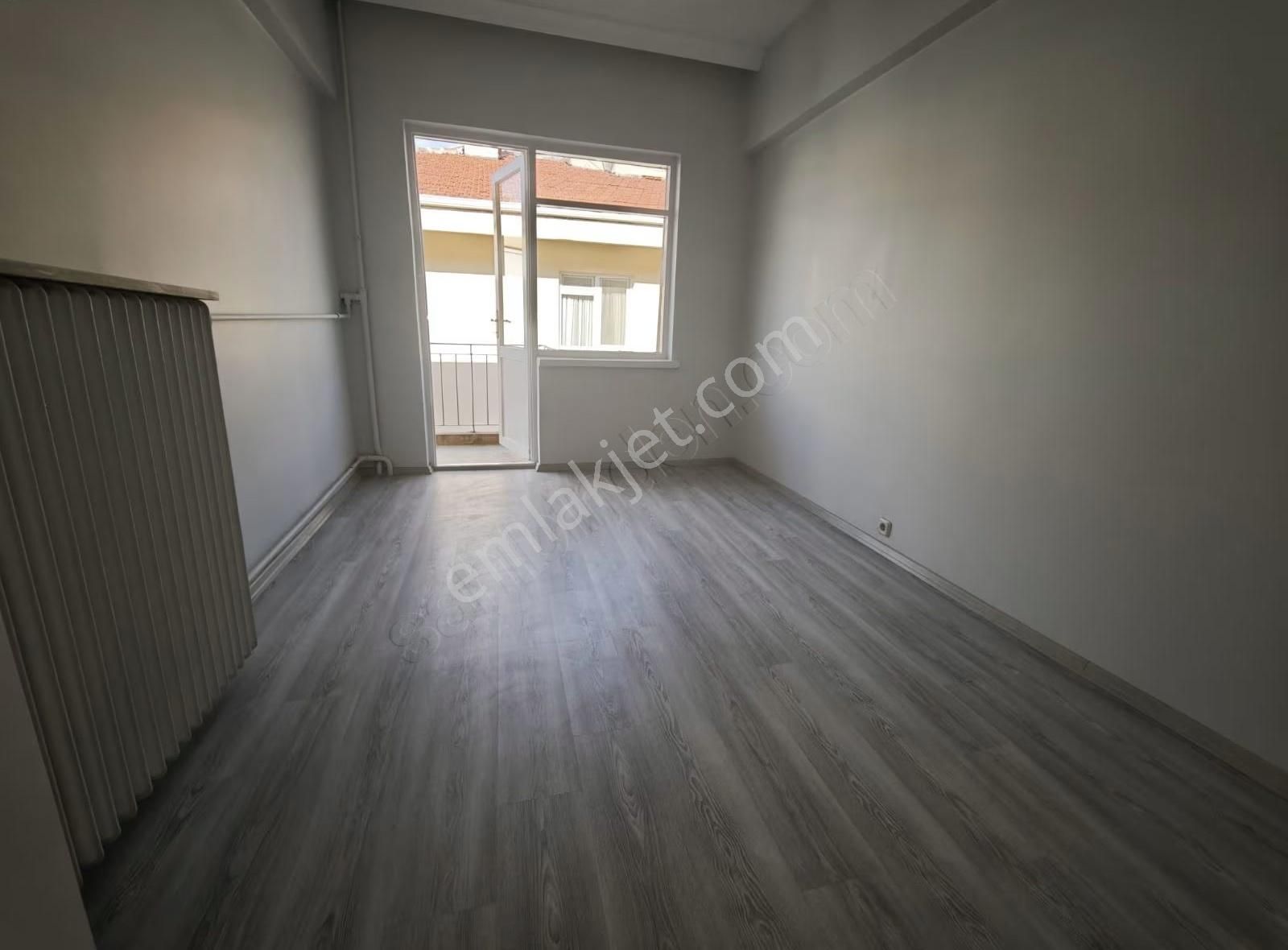 Ayrancı Tirebolu Sokakta Kiralık Full Yapılı Daire - Görsel 7