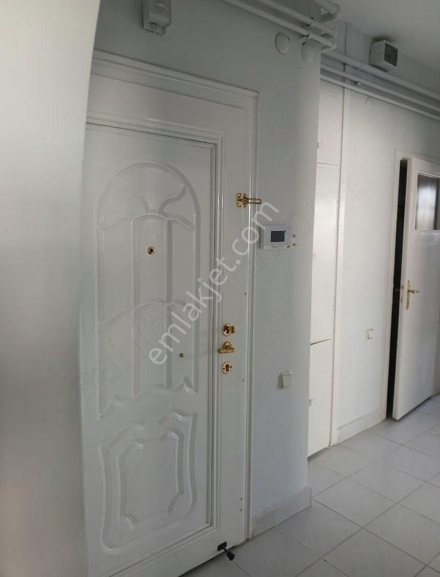 Ayrancı Tirebolu Sokakta Kiralık Full Yapılı Daire - Görsel 10