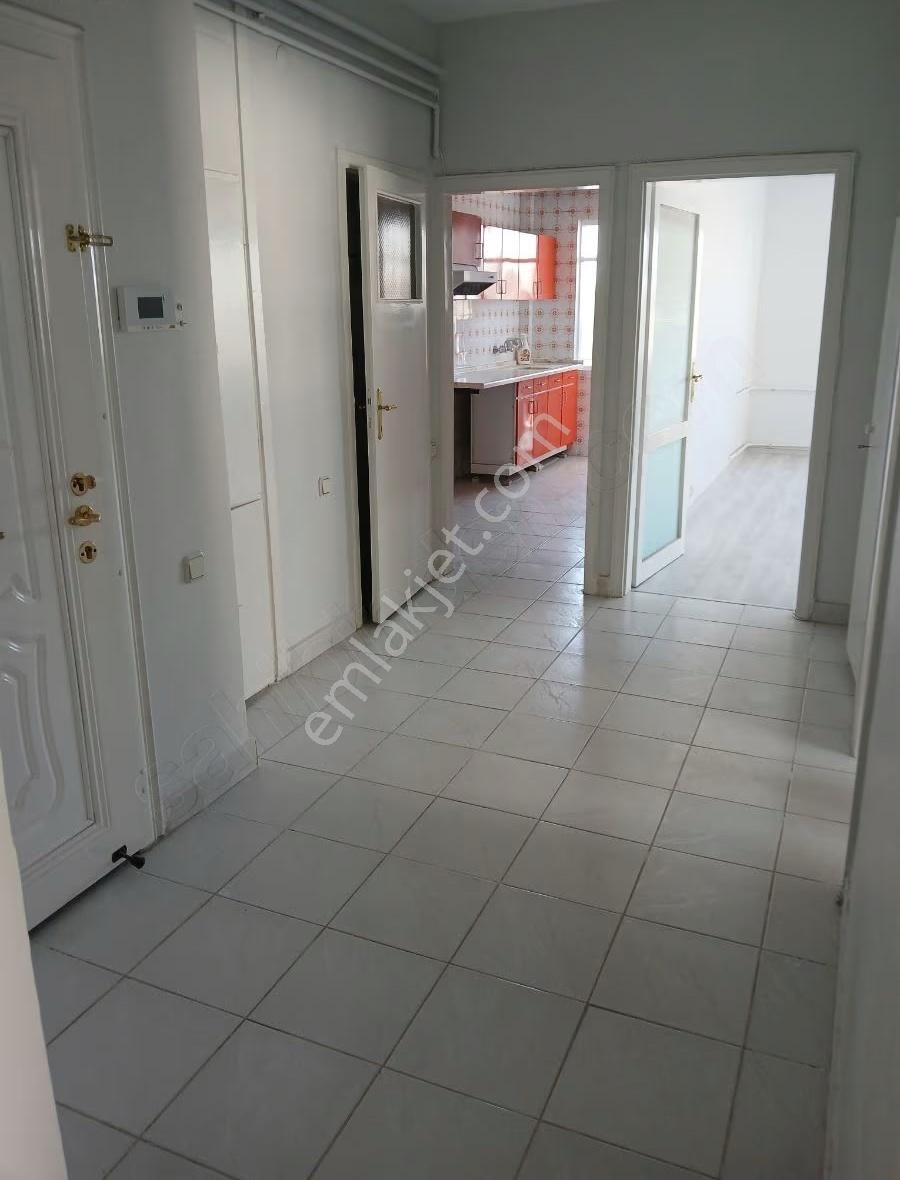 Ayrancı Tirebolu Sokakta Kiralık Full Yapılı Daire - Görsel 29