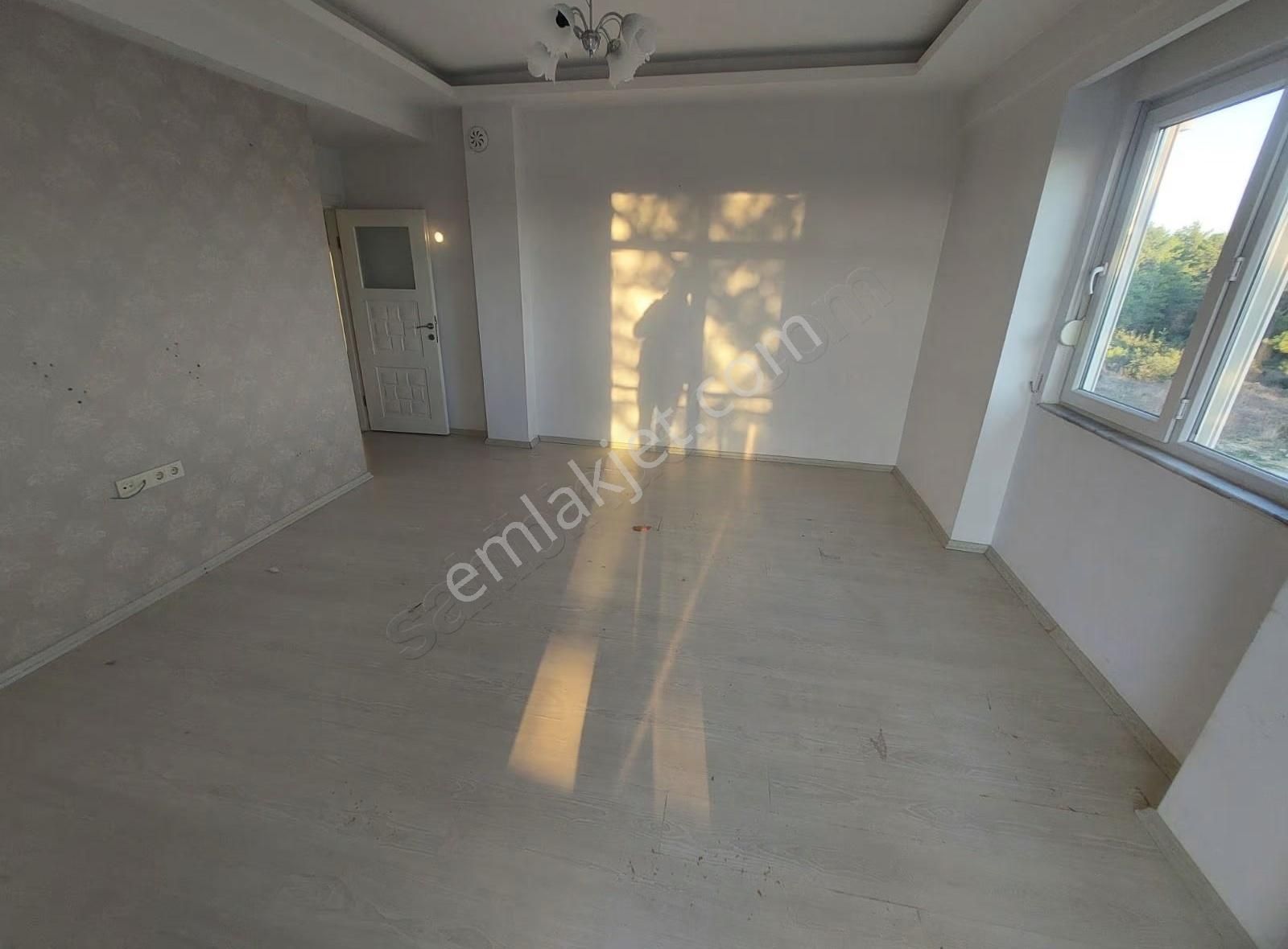 Çamlık'da Kiralık 2+1 Daire - Görsel 4