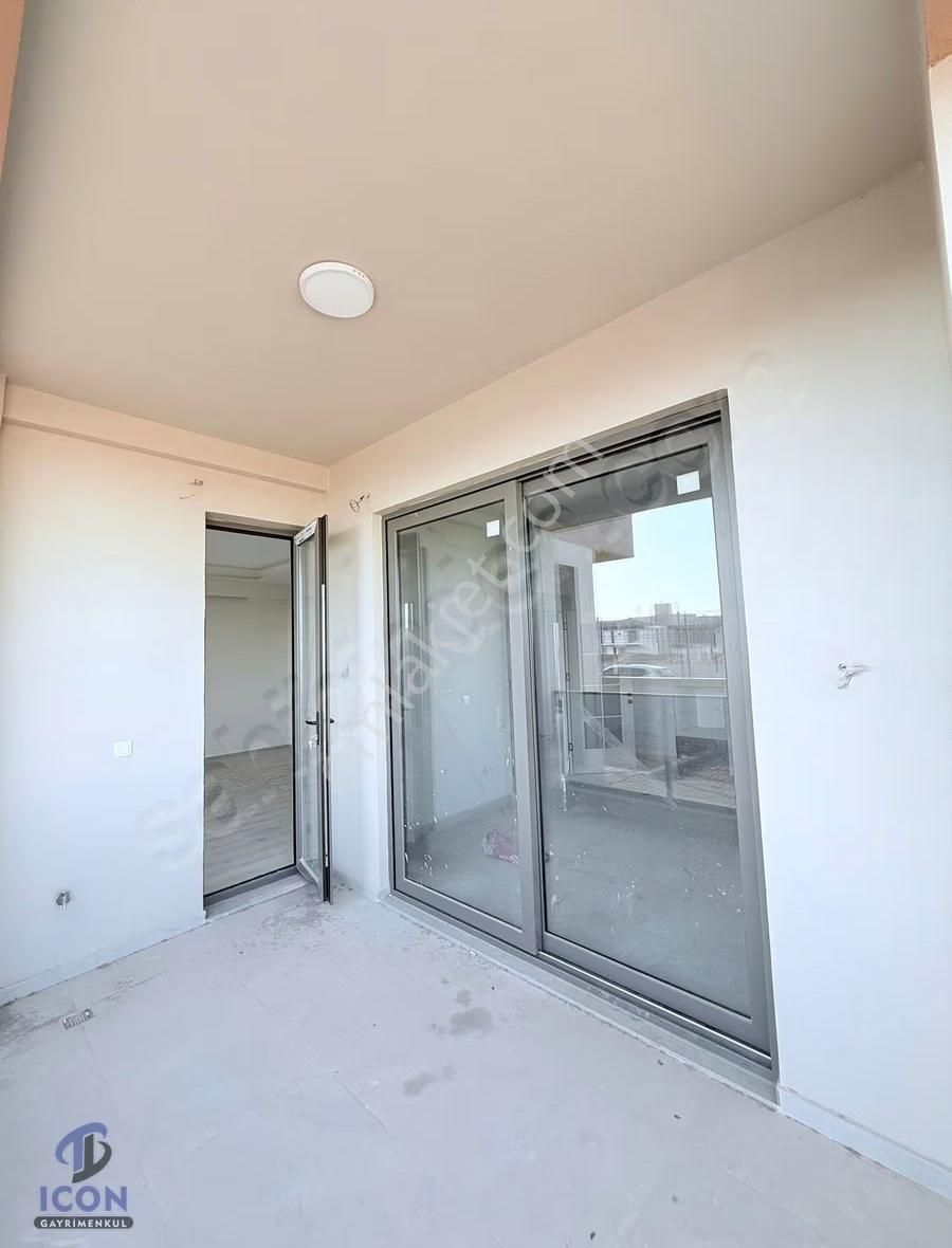 Icon'dan Kuyuluk Mah'de Şehirle İç İçe Müstakil Yaşam 4+1 Villa - Görsel 9