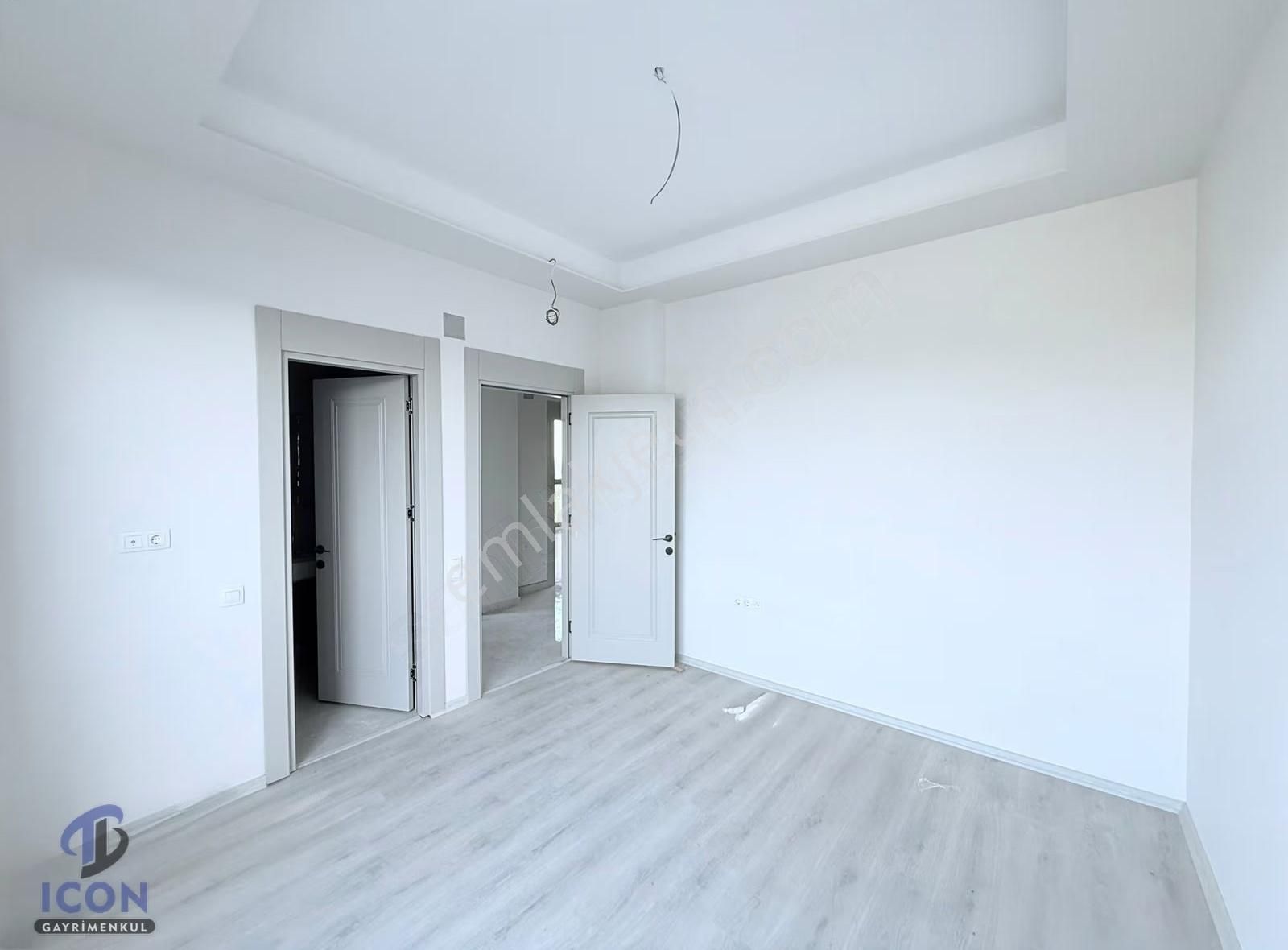 Icon'dan Kuyuluk Mah'de Şehirle İç İçe Müstakil Yaşam 4+1 Villa - Görsel 13